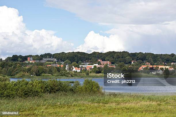Breddegrad krak Stille Brabrand Lake With The Village Behind Stock Photo - Download Image Now -  Denmark, Village, Aarhus - iStock