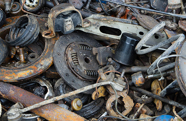 istock Useless, rusty clutch discs and other parts 584874706