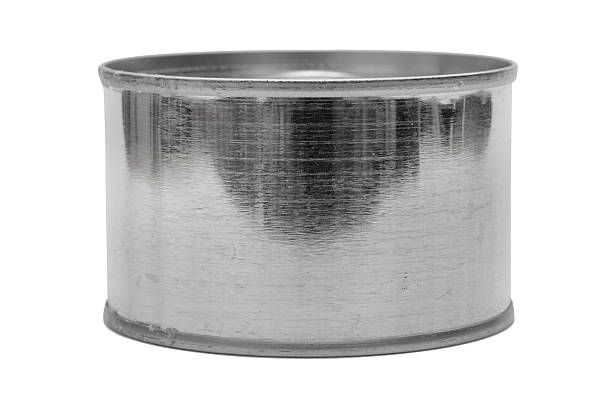 boîte en métal peut sur fond blanc. - can canned food container cylinder photos et images de collection