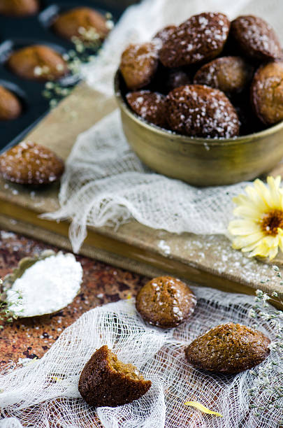 istock Sweet madeleine cookies on table 585153156
