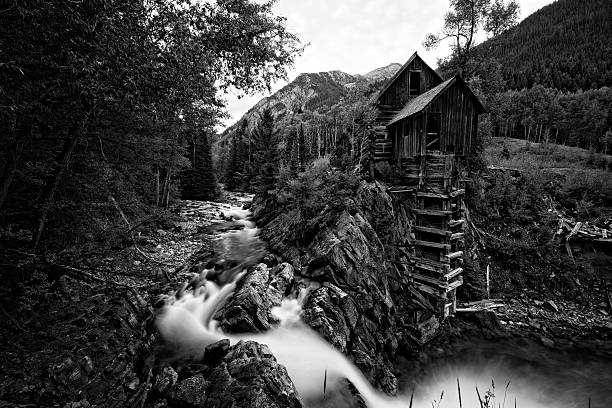 crystal mill colorado al anochecer - crystal fotografías e imágenes de stock