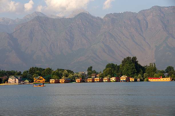 Landscape in Srinagar in Kashmir, India Landscape on the Nagin lake in Srinagar in Kashmir, India lake nagin stock pictures, royalty-free photos & images