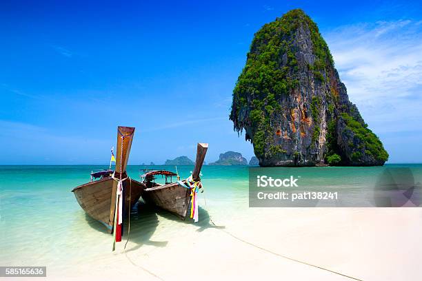 Foto de Rairay Beach e mais fotos de stock de Phuket - Phuket, Província de Phuket, Tailândia