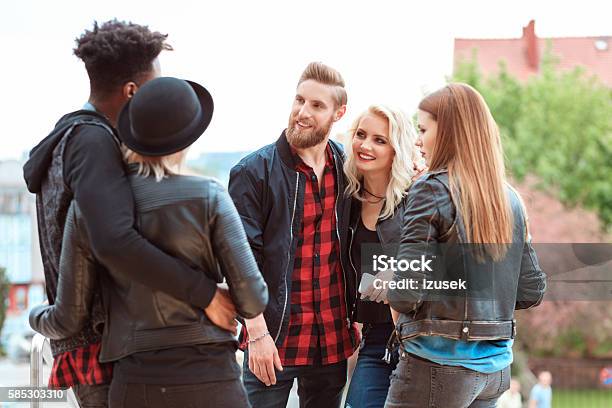 Happy Friends In The City Stock Photo - Download Image Now - 20-29 Years, Adult, African Ethnicity