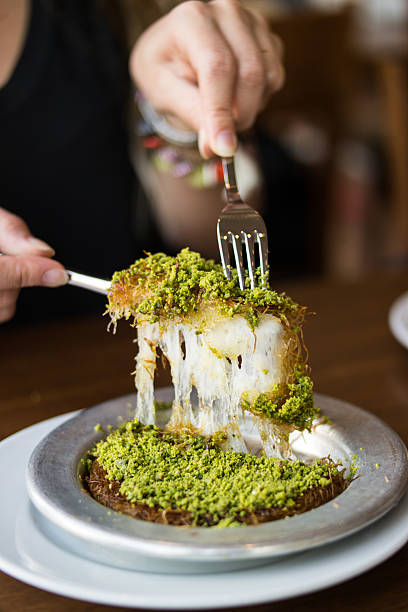 istock Kunefe / Turkish Traditional Dessert 585317464