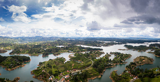 istock Panoramic view of Guatape Dam (Penon) - Colombia 585322318