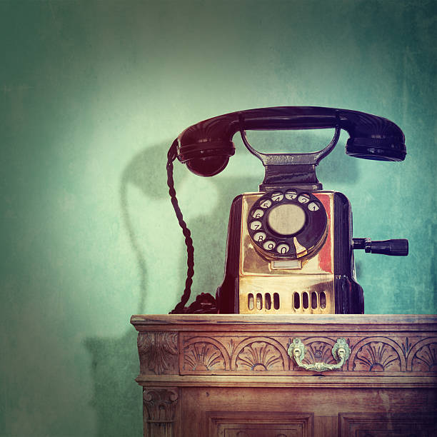 istock Vintage telephone 585322828