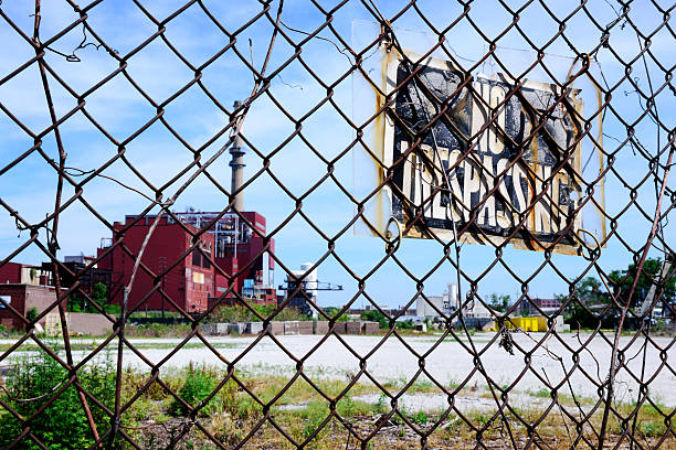 istock No Trespassing sign, chainlink fence 585482222
