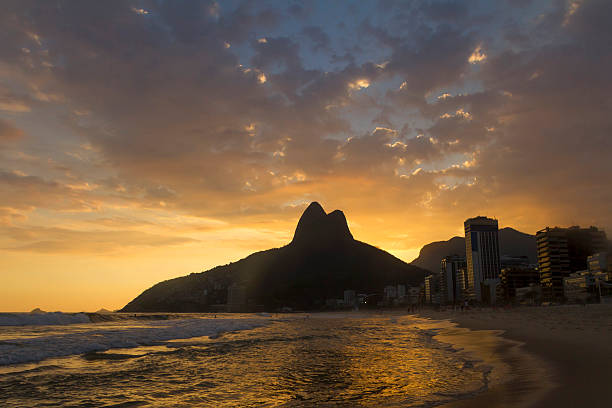istock Ipanema Beach, Rio de Janeiro, Brazil 585483038