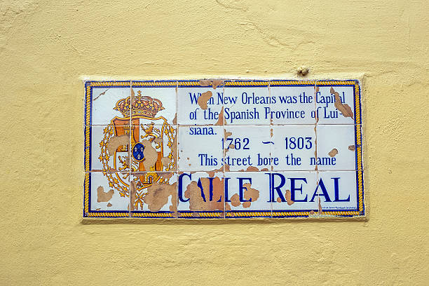 istock Historic street sign at a wall 585490198