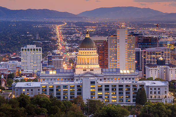 istock Salt Lake City, Utah at night 585502938