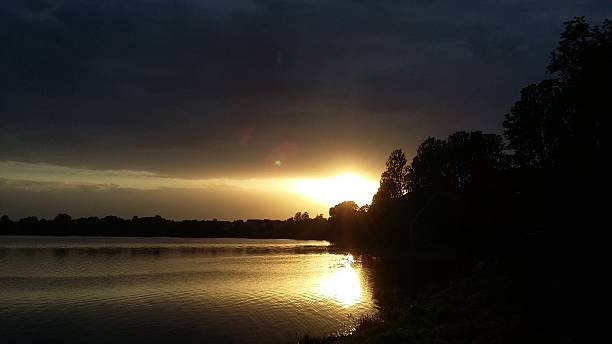 istock black sky before thunderstorm Polenovo 585507378