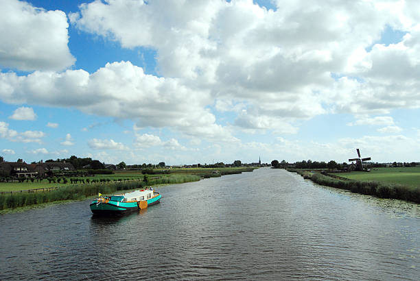 istock Green heart of the Netherlands 585518912