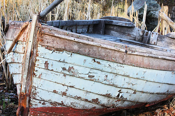 istock Rowboat Dinghy Rotting Vessel Boat Hull 585612712