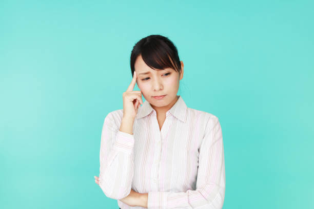 istock Woman who is worried 585780870