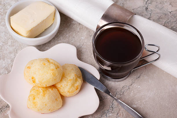 istock Brazilian snack pao de queijo (cheese bread) 585784516