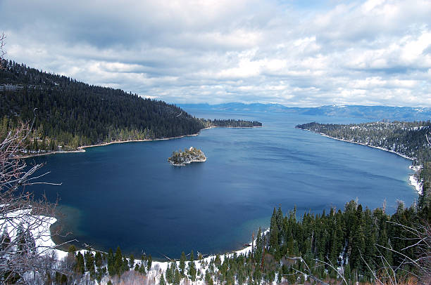 istock Emerald Bay, Lake Tahoe 585800672