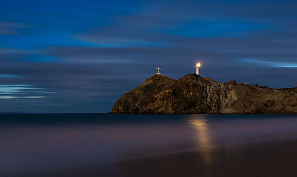 croce del faro di castlepoint - castlepoint foto e immagini stock