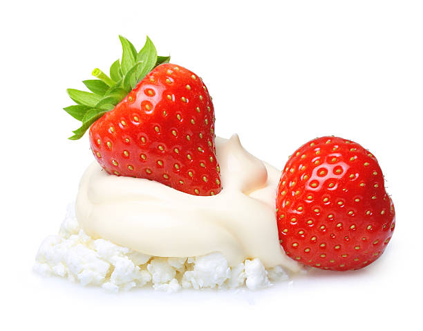 istock Cream with berry strawberry isolated 586050936