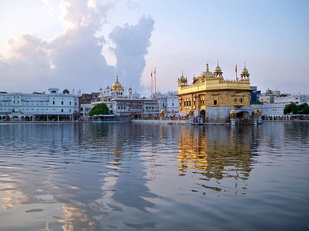 istock Golden Temple in Amritsar 586050968