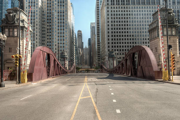 istock LaSalle Street Bridge 586075216