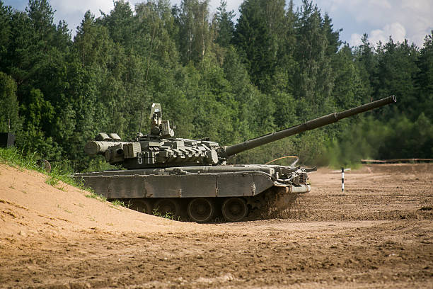 istock Russian tank in the field 586186194