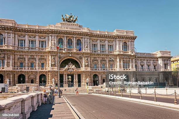 Tribunal Supremo De Casación De Roma En Italia Foto de stock y más banco de imágenes de Palacio de la justicia - Palacio de la justicia, Italia, Acontecimientos en las noticias