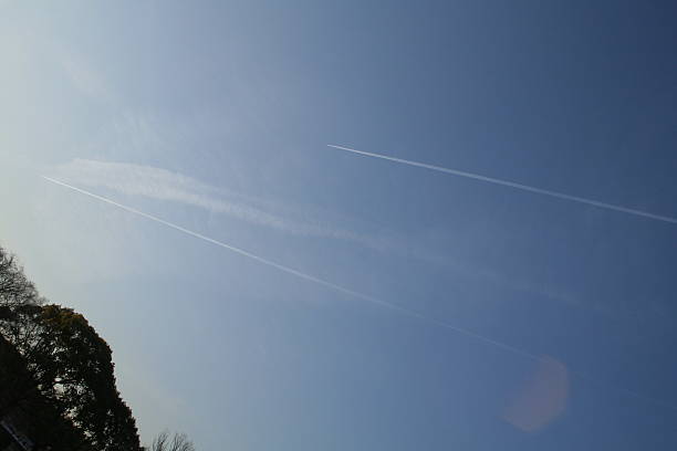 istock Contrail and blue sky part 2 586360466