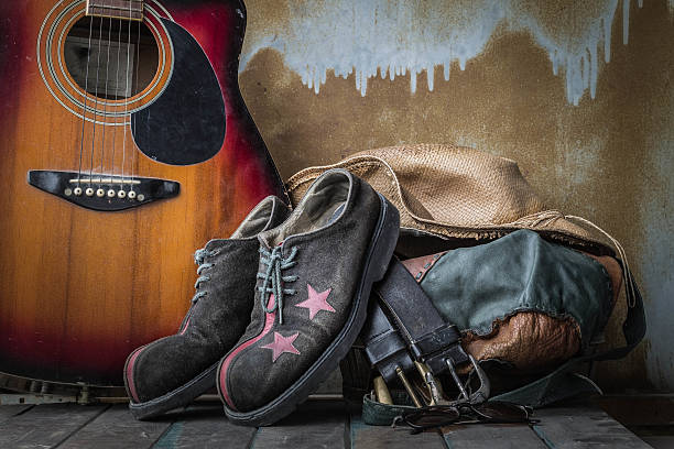istock Tourism on the wooden floor. 586361292