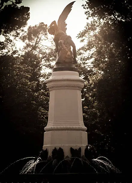 Photo of Monument to the devil in Madrid.