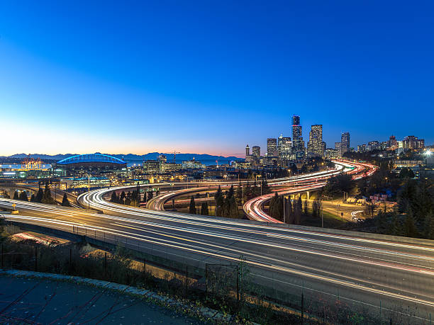 istock Seattle Commute. The Seattle, Washington skyline at night 586380566