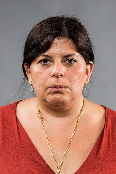 なヒスパニックの女性 - mature adult sadness overweight women ストックフォトと画像