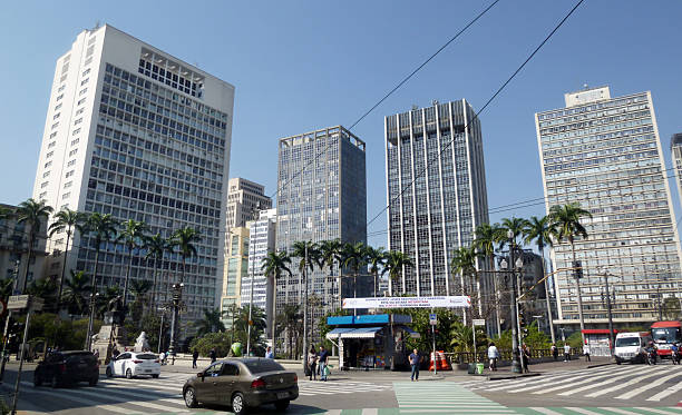 Cityscape with skyscrapers in the center of São Paulo Sao Paulo, Brazil - July 30, 2016: View of the corner of Viaduto do Chá and Xavier de Toledo street with skyscrapers in the central region of São Paulo. Anhangabáu stock pictures, royalty-free photos & images