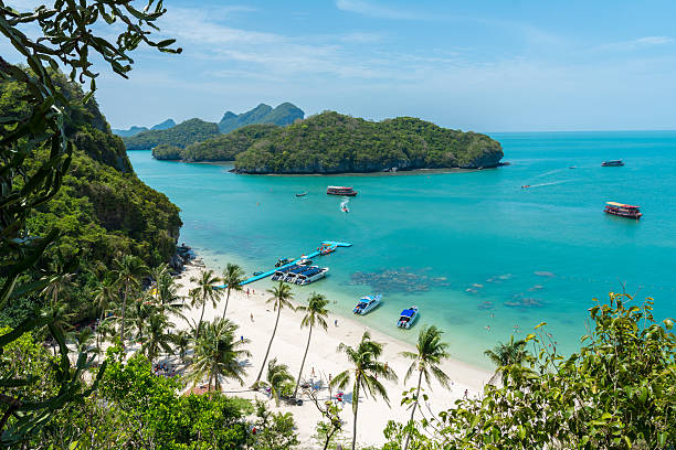 istock Angthong national marine park 586749702