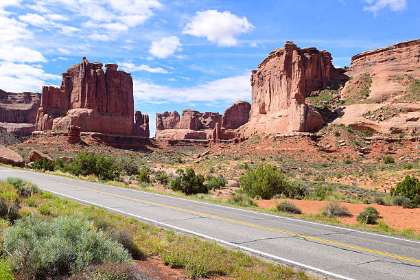 istock Drive through Arches National Park i Utah, USA 586930820
