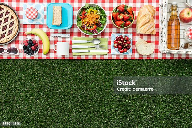 Picnic Banner Stock Photo - Download Image Now - Picnic, Summer, Banner - Sign