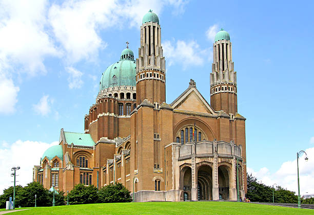 basilica del sacro cuore di bruxelles - brussels basilica foto e immagini stock