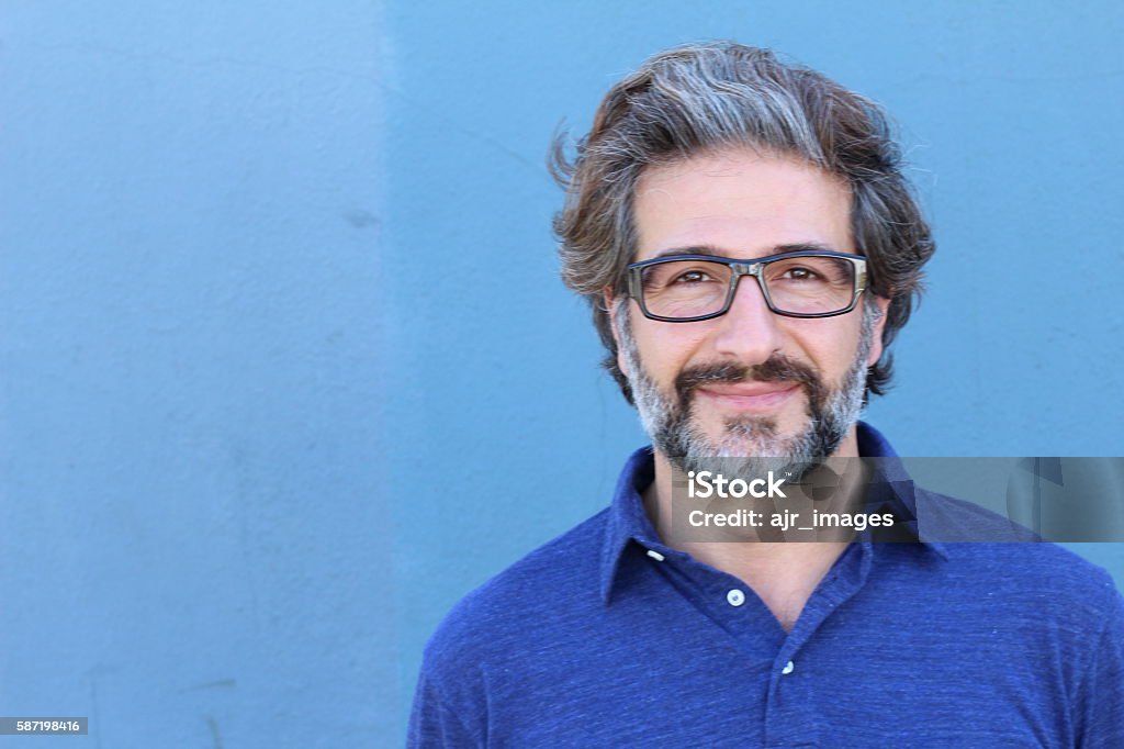 Glücklich stattliche reife Mann mit Brille - Lizenzfrei Männer Stock-Foto