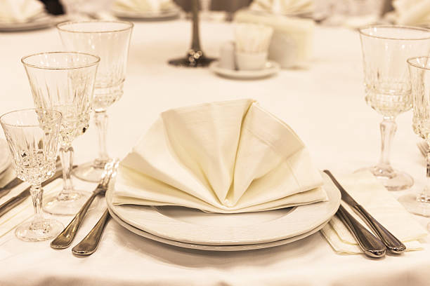 istock Partly decorated table in restaurant. Close up. 587198484