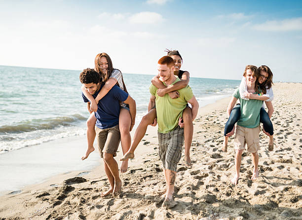 istock Happiness couple at the seaside 587200792