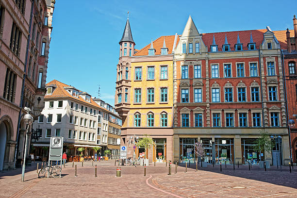 Book shop on the Market Square in Hanover in Germany Book shop on the Market Square in Hanover in Germany. Red thread guide on the pavement. Hannover or Hannover is a city in Lower Saxony of Germany. hanover germany stock pictures, royalty-free photos & images