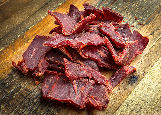 carne seca - beef jerky meat smoked - fotografias e filmes do acervo