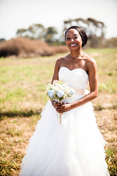 istock Beautiful African American Bride 587217062