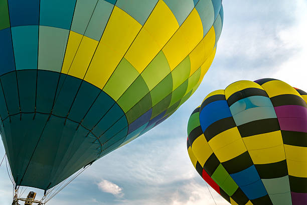 istock Hot air balloons 587218786