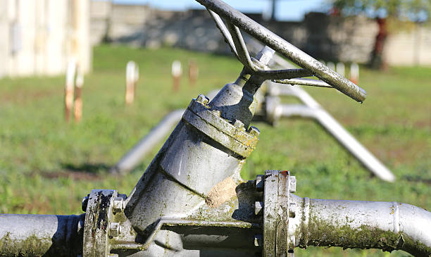 istock gate valve to close or open the natural gas flow 587222294