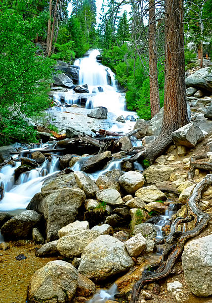 istock Fresh and beautiful Waterfall in Mt Whitney Portal 587224072