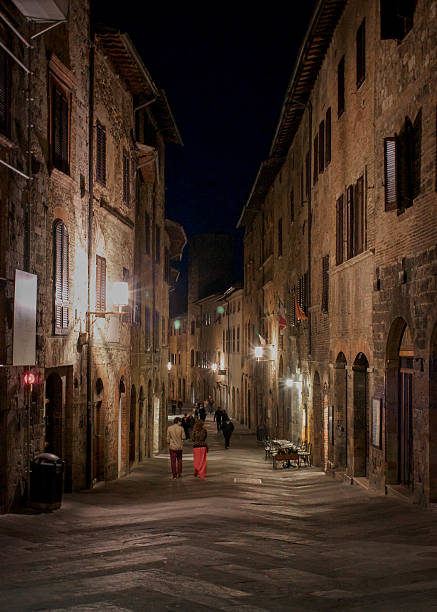 istock SAN GIMIGNANO STREET 587507148