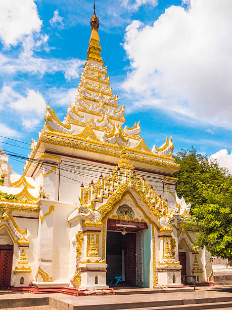 istock Mahamuni Paya in Mandalay, Myanmar 587511170