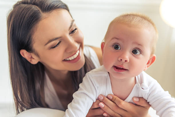 istock Mom and baby 587524460