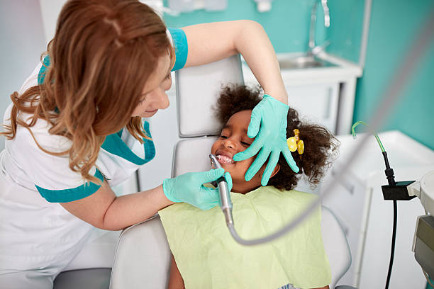 istock Dental polishing in dental practice 587535138